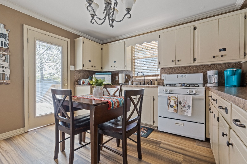 Building Photo - 5008 Parker St