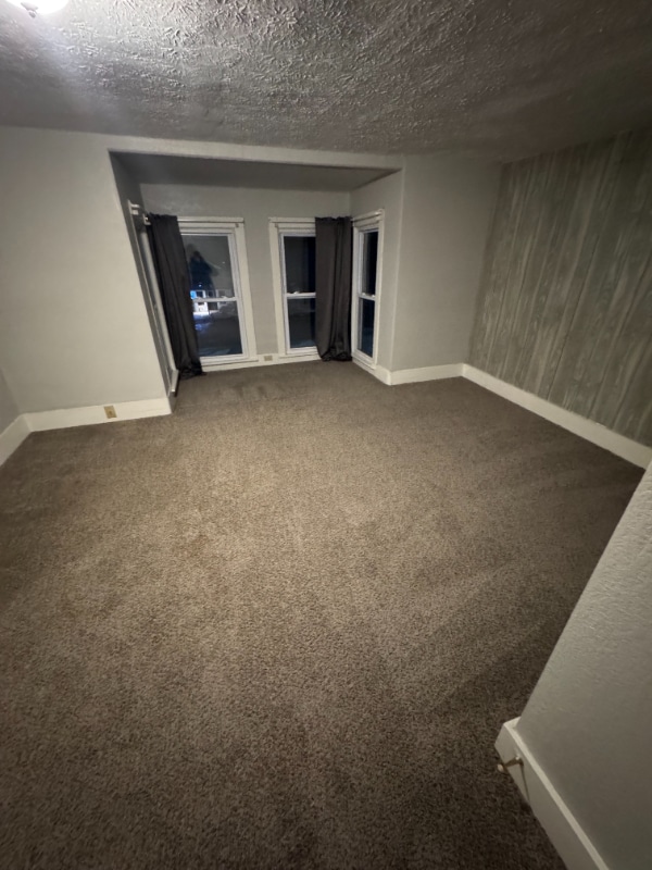 Building Photo - 171 2nd St