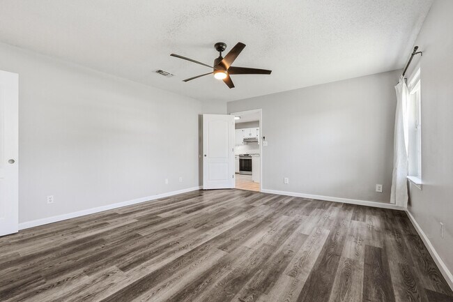 Building Photo - 91 Cedar Beach Cove