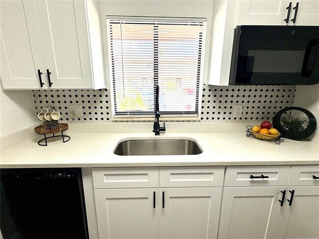 Building Photo - 4006 Cedar Limb Ct