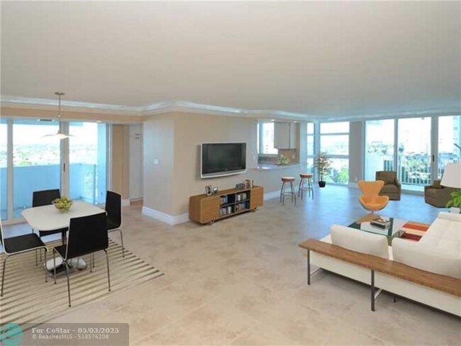Building Photo - 1360 S Ocean Blvd