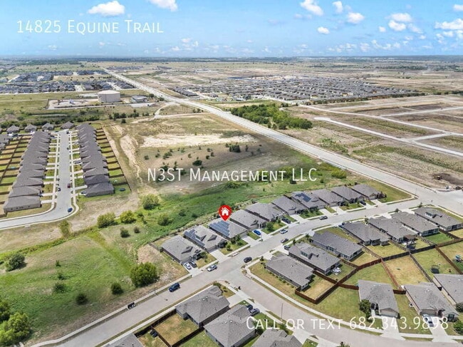 Building Photo - 14825 Equine Trail