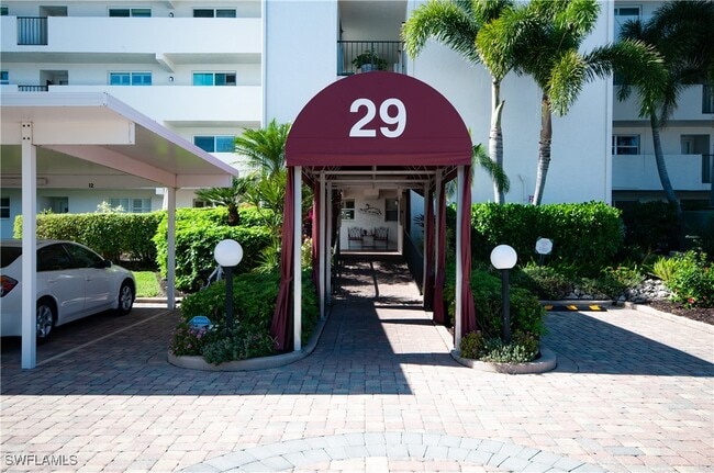 Building Photo - 29 High Point Cir E