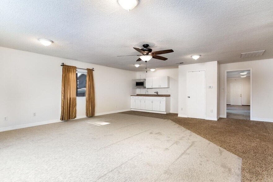 Building Photo - 17323 Anaconda Rd