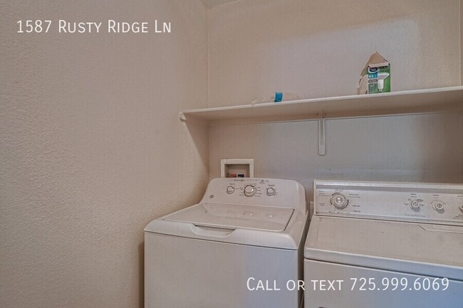 Building Photo - 1587 Rusty Ridge Ln