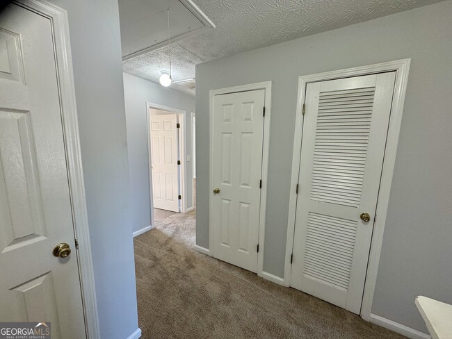 Building Photo - 5663 Windfall Ln