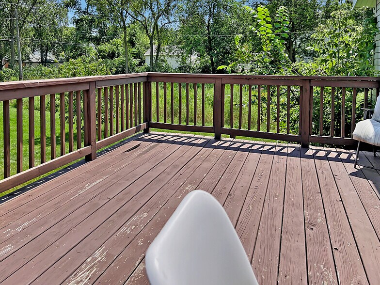 Building Photo - 5639 Main St