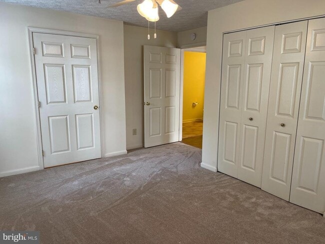 Building Photo - 2452 Apple Blossom Ln