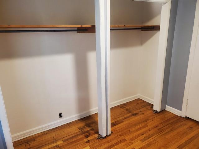 Building Photo - 215 Swanson Dr NW