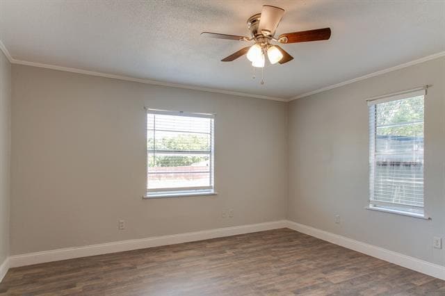 Building Photo - 854 Mirike Dr