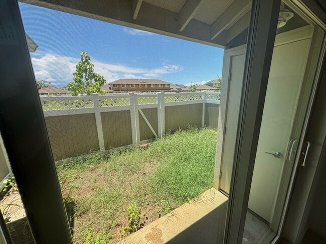 Building Photo - 12 Kahoma Village Loop