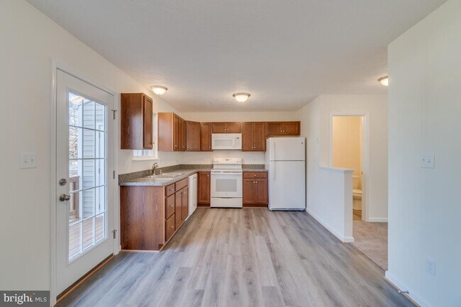 Building Photo - 2926 Sorrell Ct