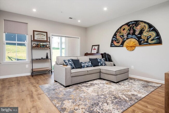 Building Photo - 7062 Fox Glove Ln