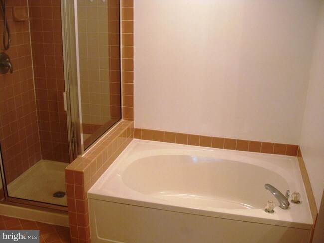 Building Photo - 5104 Arbor Hill Ct