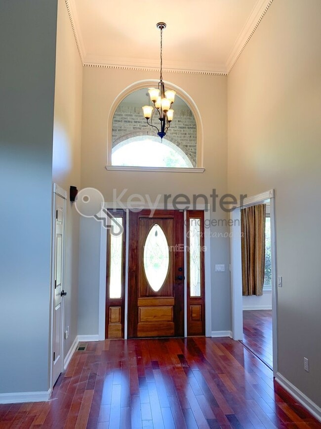 Building Photo - 7716 Royal Harbour Cir