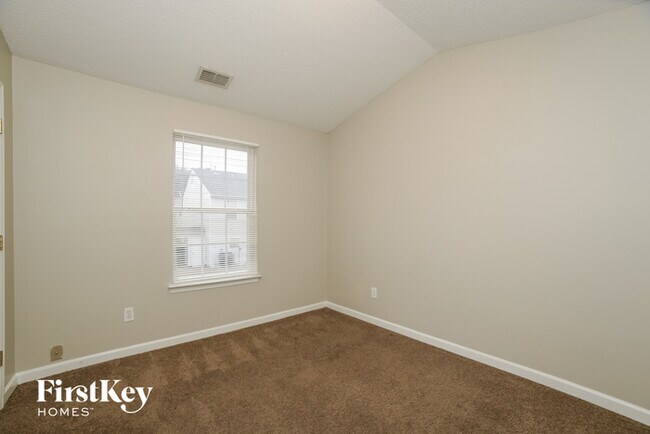 Building Photo - 256 Turnstone Rd