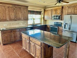 Building Photo - 464 N Greenville St