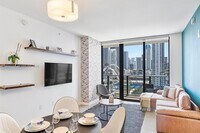 Building Photo - 1600 NE 1st Ave