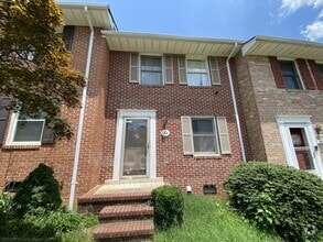 Building Photo - 184 Farrell Ln