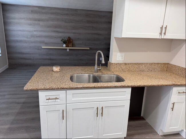 Building Photo - 82901 Crawford Dr