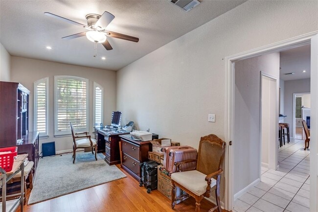 Building Photo - 9604 Crenata Cove