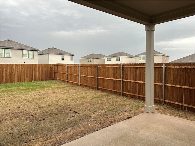 Building Photo - 129 Three Chimneys Ln