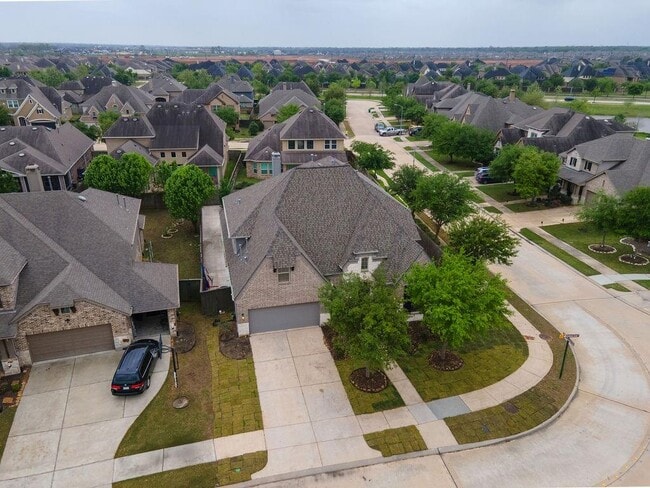 Building Photo - 815 Sunbeam Creek Ct