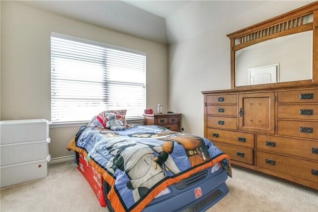 Building Photo - Frisco home ready for move in