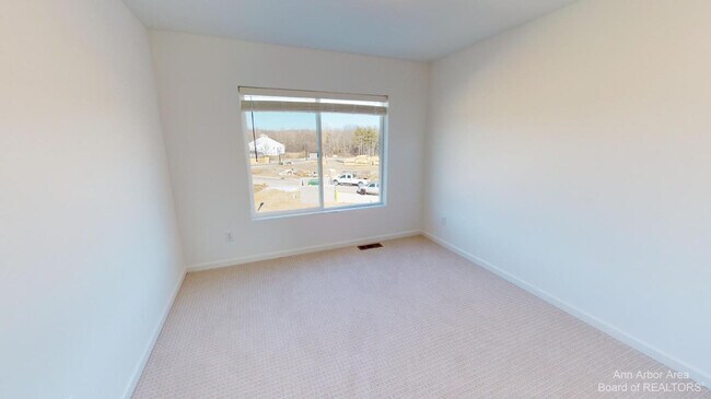Building Photo - 2721 Bristol Rdg Dr