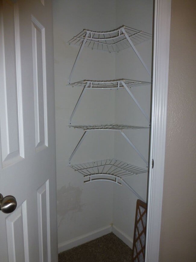 Building Photo - Stewarts Landing Neighborhood, Easy access to I-24