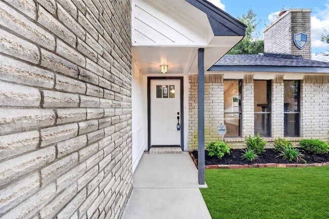 Building Photo - 22106 Westland Creek Dr
