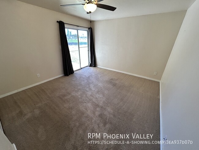 Building Photo - 2 Bed / 1 Bath, Glendale unit on the Bella...