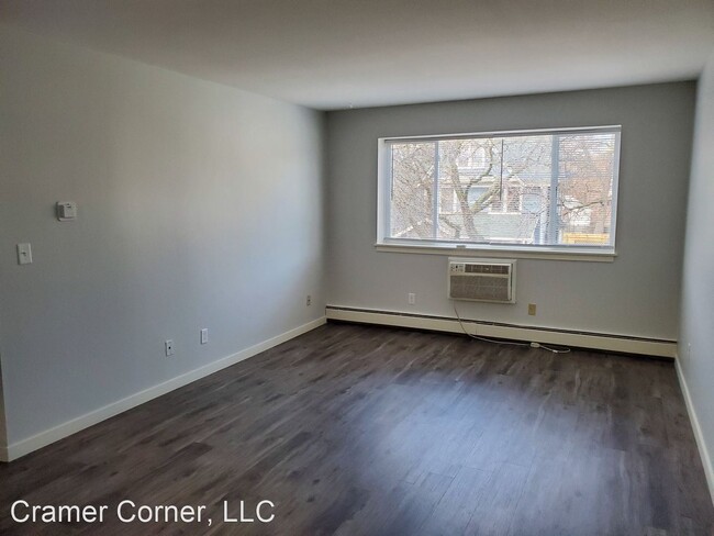 Building Photo - 2545 N Cramer St