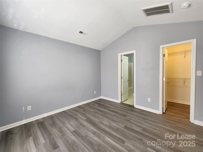 Building Photo - 4958 Astonshire Ln