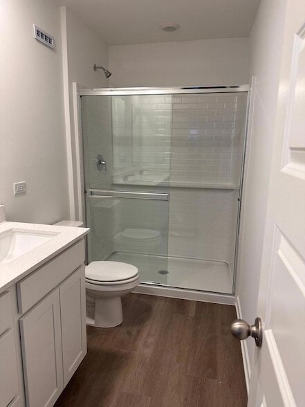 Building Photo - 2270 Barbera Dr