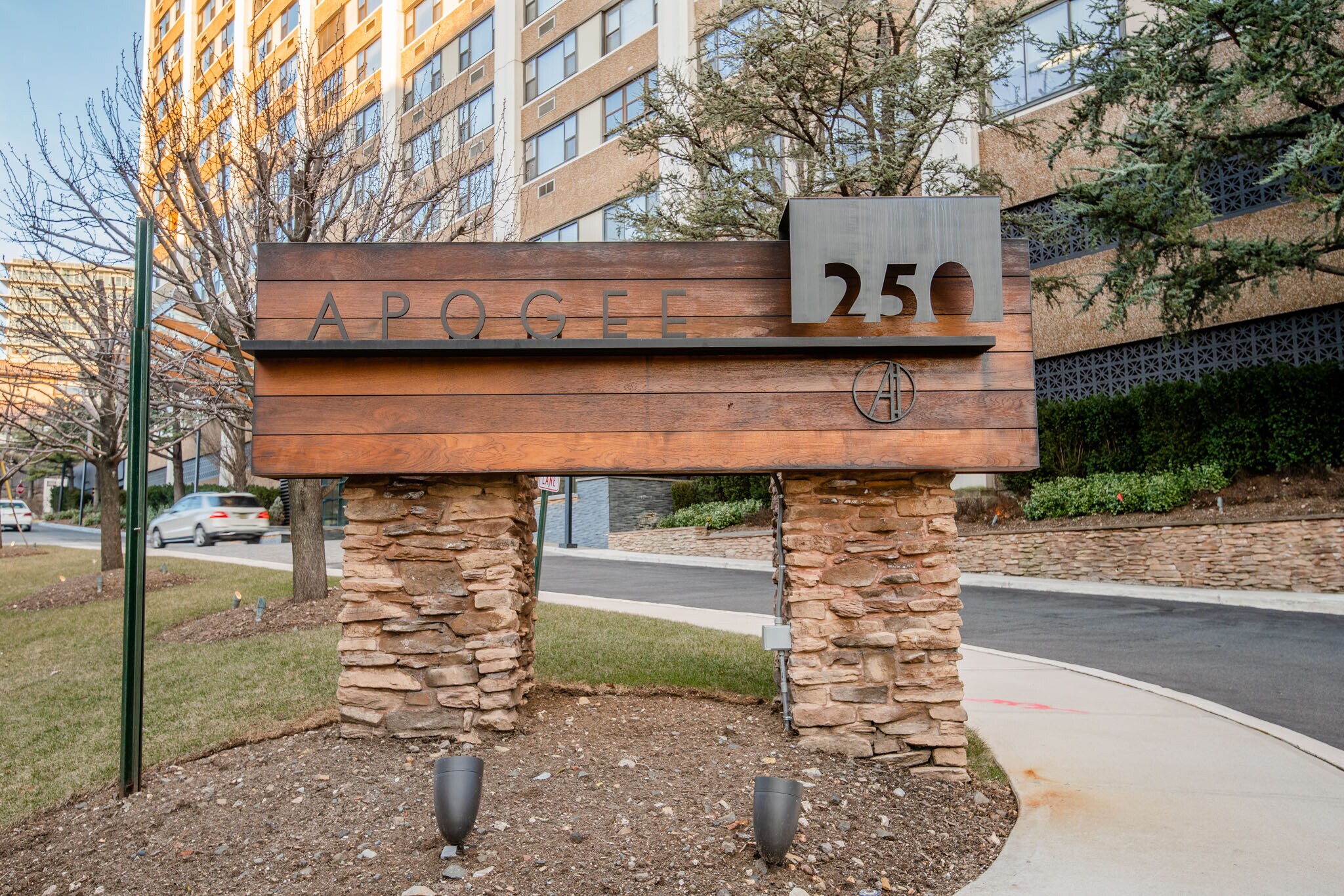 Apogee - 250 Gorge Rd