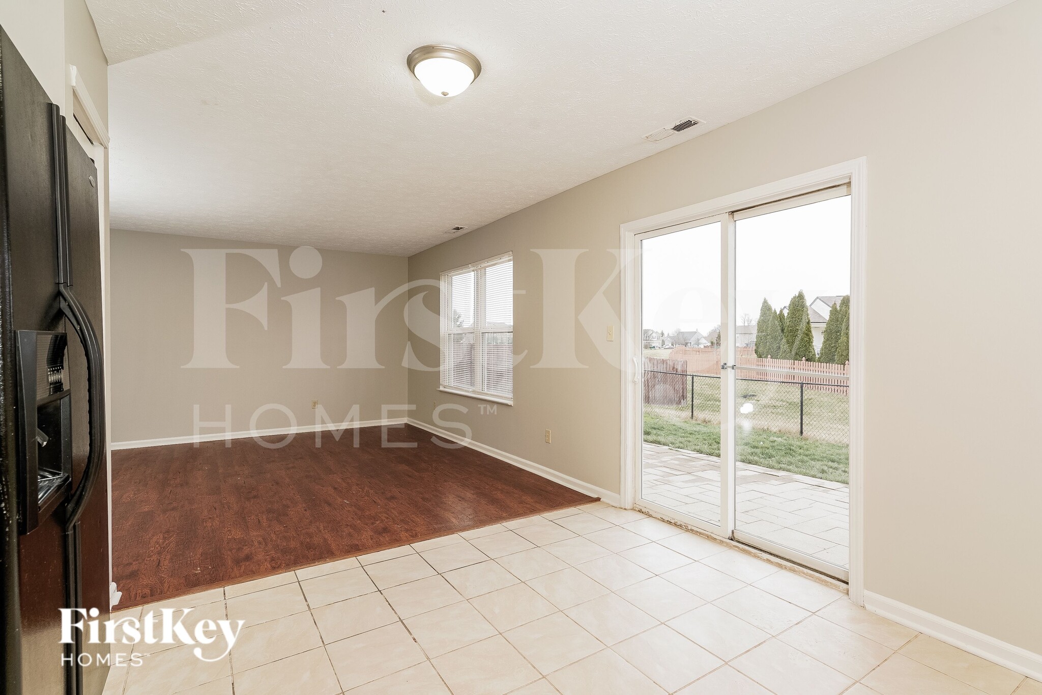 Building Photo - 3149 Monterey Dr