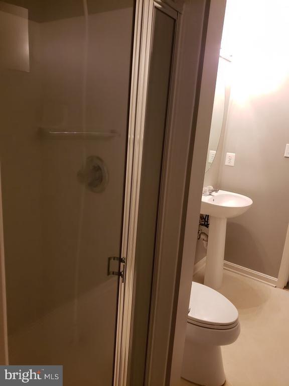 Building Photo - 4662 Deerwatch Dr