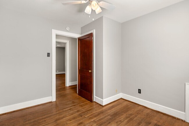 Building Photo - 1540 McCormick St