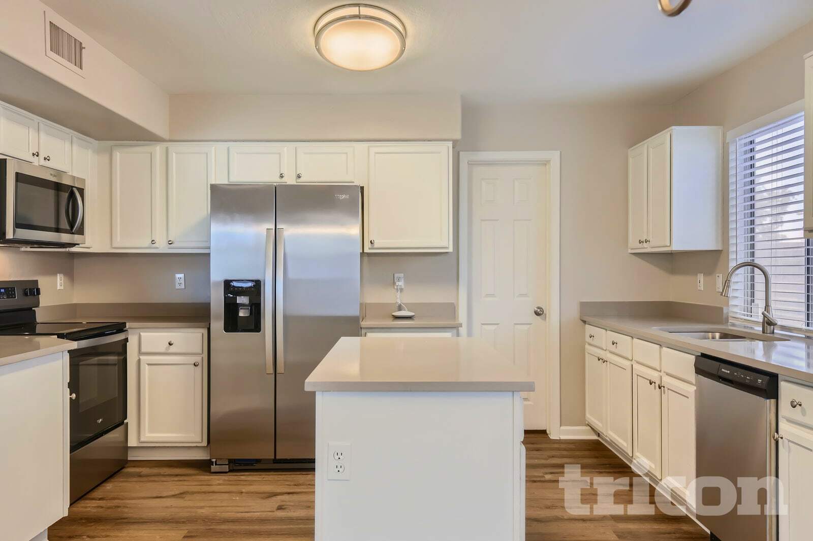 Building Photo - 8754 W Christopher Michael Ln