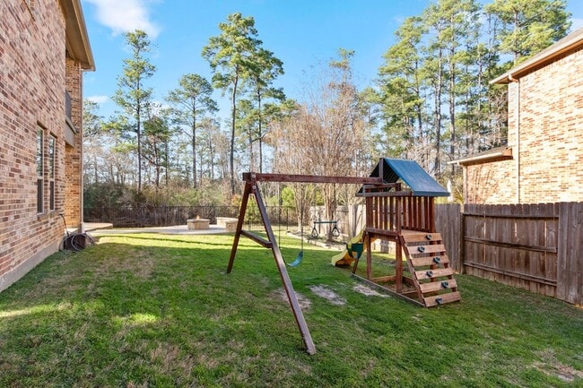 Building Photo - 23211 Belted Kingfisher Trail