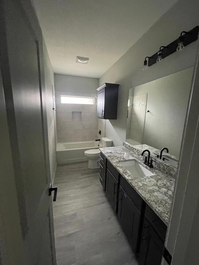 Building Photo - 8642 Fortuna Ct