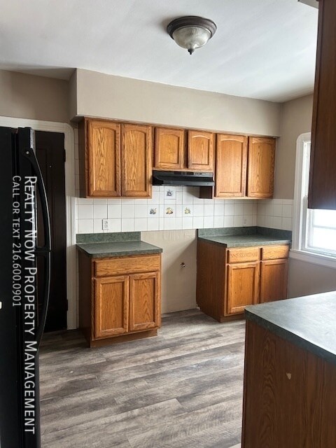 Building Photo - 3428 Superior Park Dr