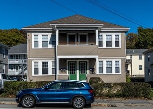 Building Photo - 1093 Main St