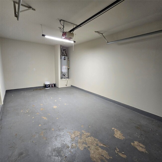 Building Photo - 12006 Audubon Hill Ct