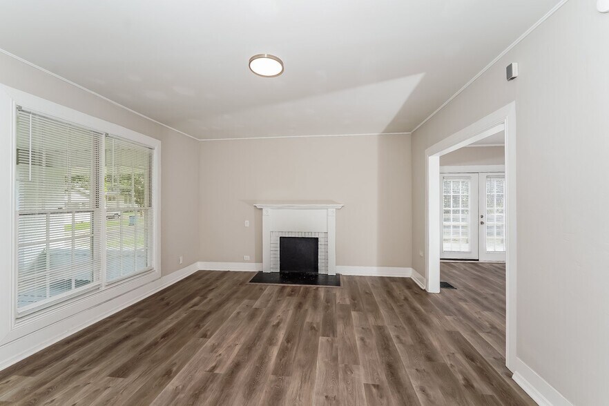 Building Photo - 1762 Linthicum St