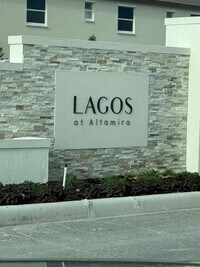 Building Photo - 2573 SE 25th Ter