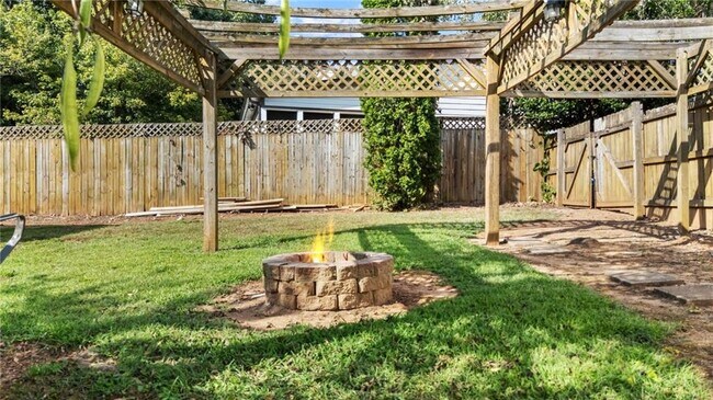 Building Photo - 3913 Hadley Farm Dr