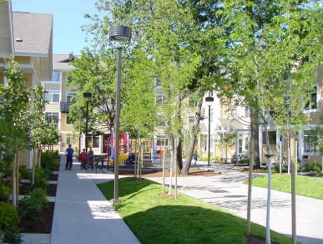 Building Photo - Park Vista