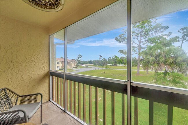 Building Photo - 6699 San Casa Dr